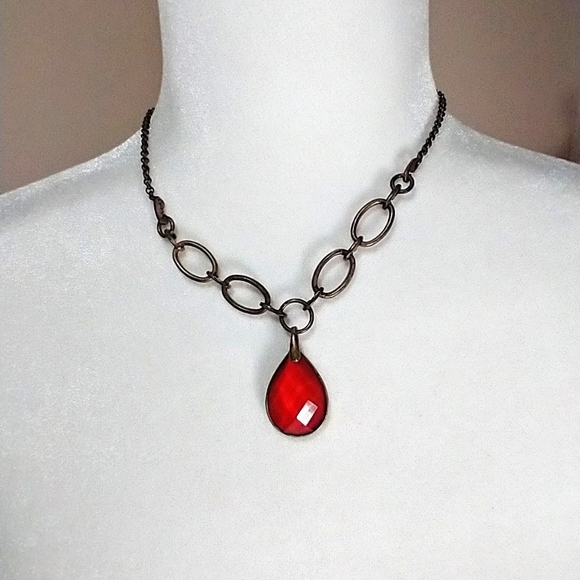 Avon vintage red pendant necklace - Picture 1 of 8